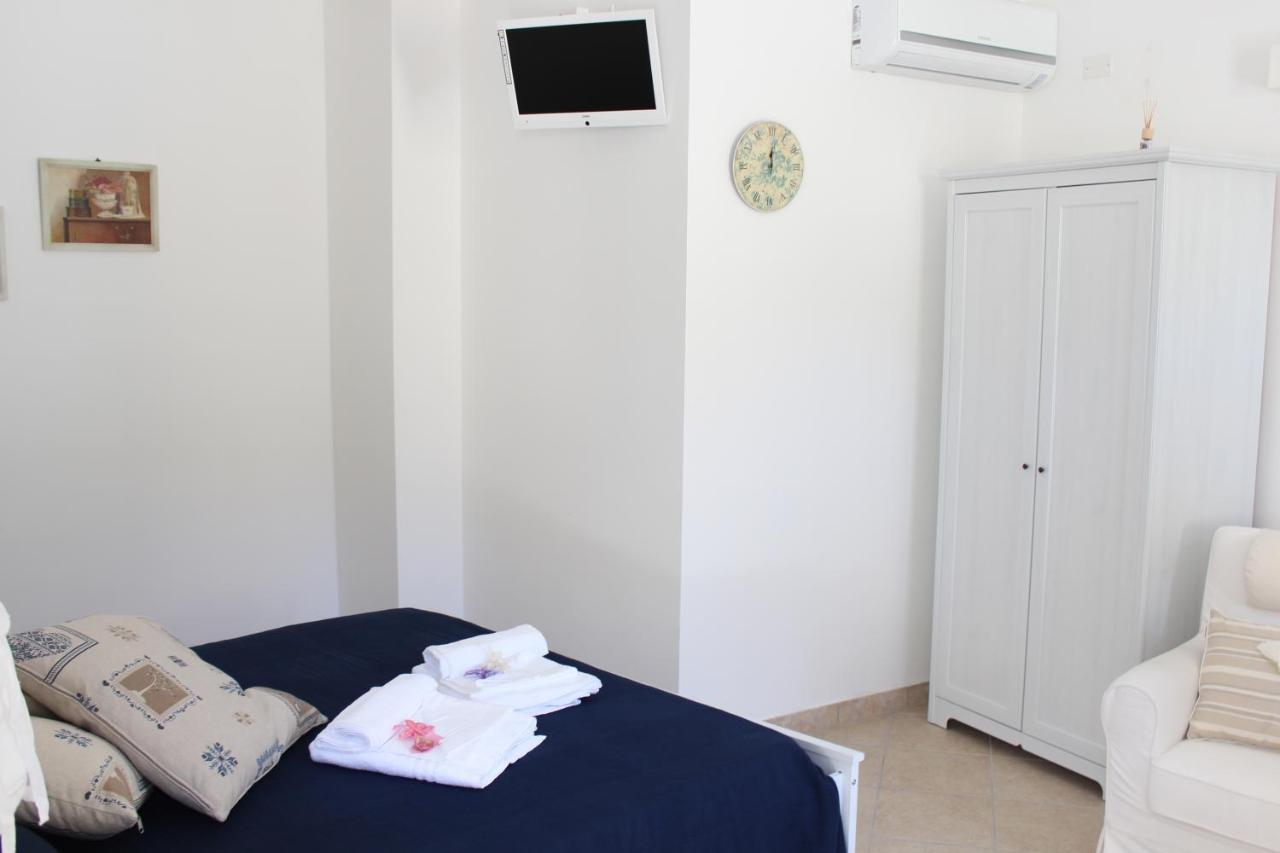 Bed and Breakfast Book And Bed Maglie Exterior foto