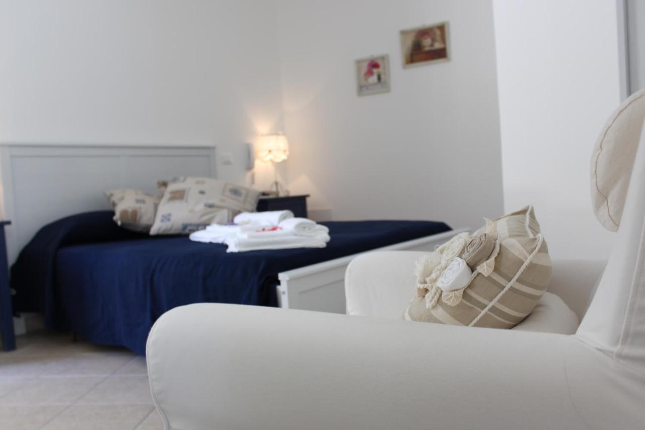 Bed and Breakfast Book And Bed Maglie Exterior foto